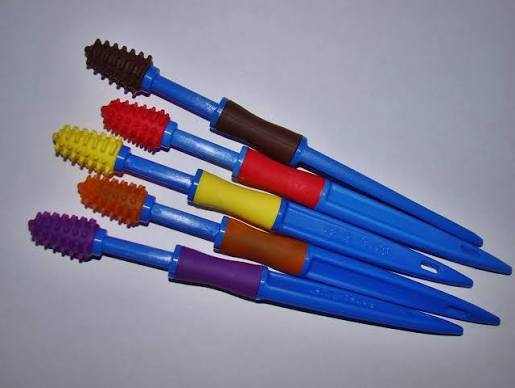 SENSODYNE ECON BRUSH 10+2 1N